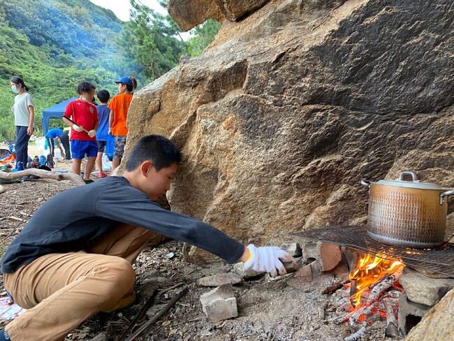 生きる力は、無人島で育つ。こどもが自分の手で生き抜く7日間
