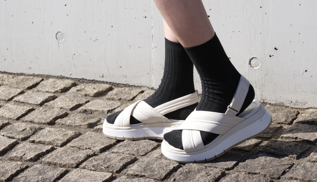 ーClarks( クラークス）の新作 Tuscan Cross（タスカンクロス）