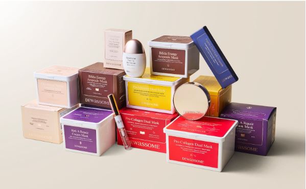 忙しい日常の中で輝く美しさを追求するブランド「DEWASSOME（デュアサム）」