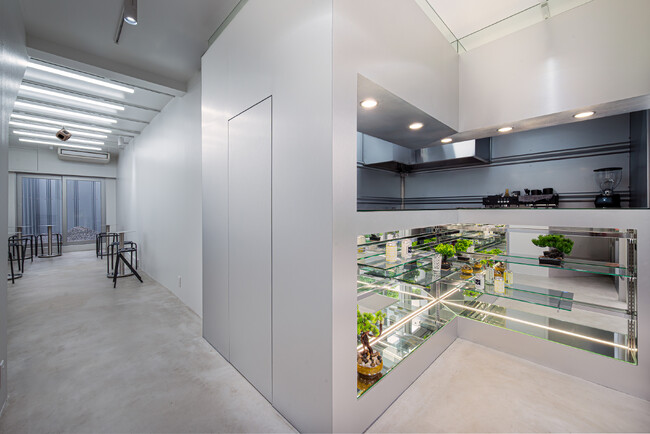 アソビシステムがディレクションするCAFE GALLERY & OMIYAGE SHOP「CC」が渋谷にオープン