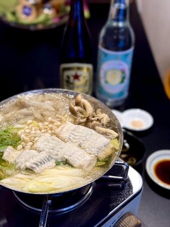 神楽坂の人気鰻専門店「鰻次郎」が“立ち飲み鰻茶屋”に進化