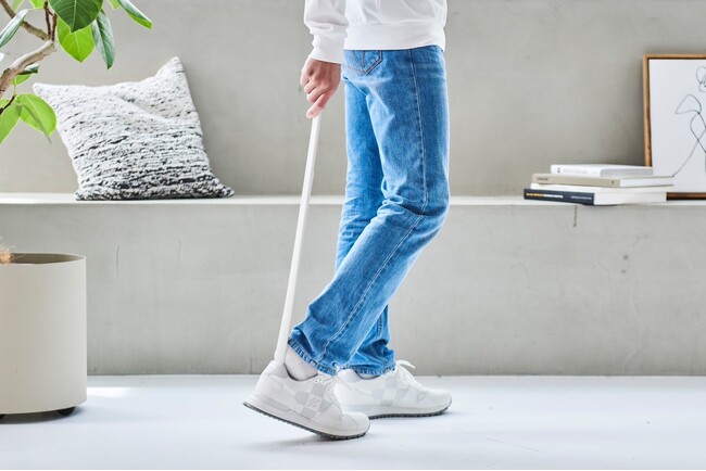 かがまず履ける！スマートな65cmくつべら！