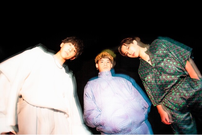 WHISPER OUT LOUDが提唱する「シティ・ロック」という新ジャンルをそのままタイトルにしたEP『CITY ROCK』6/6リリースを発表。先行配信リード曲「24hours」5/30配信開始。