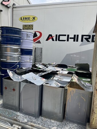 現場で使用した一斗缶や飲料缶まで丁寧に回収・換金し、名古屋市に寄付。株式会社愛知レジン、創業22年の節目に“現場発”SDGsを強化