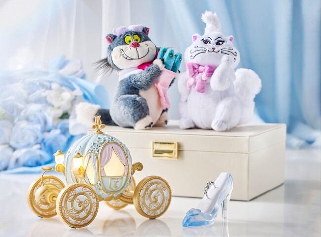 ディズニープリンセスが登場する作品のモチーフやキャラクターにフィーチャーした新コレクション「WISHING YOU A LOVELY DAY」をディズニーストアで6月6日（金）より発売