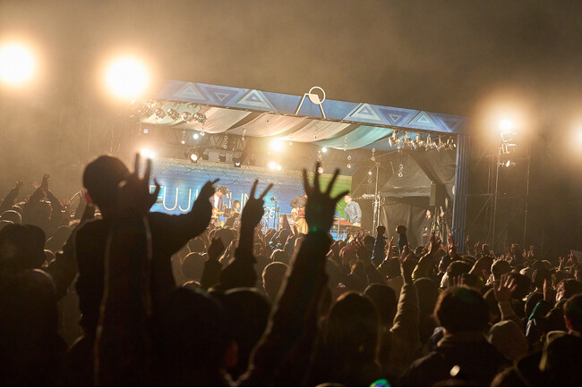 富士山麓のキャンプインフェス 「NEC presents FUJI & SUN ’25」折坂悠太、くるり、柴田聡子、ハナレグミ、ハンバート ハンバート、森山直太朗ほか2日間で25組が熱演！