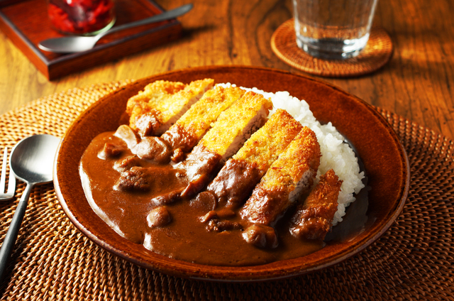 「コメ高騰」も影響　カレー店の倒産が高水準、2024年度は過去最多に　カレー物価は5年間で3割上昇、原材料高でカレー店の経営圧迫