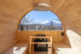 富士山ビューのバレルサウナ 富士山ビューのバレルサウナ