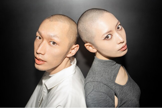 アーティストデュオ・MESの個展「カイ／KA-I」をGallery & Restaurant 舞台裏（麻布台ヒルズ）で2025年7月4日(金)から開催