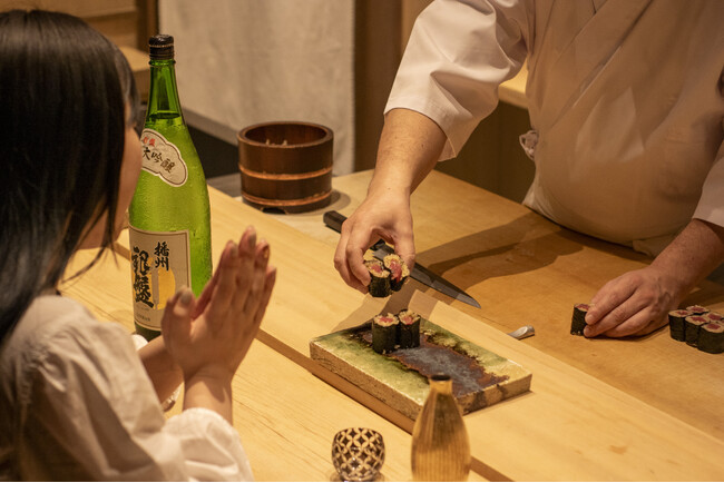 好評につき今年も登場！ 『GENTLE Sushi Bar』の板前体験付き 父の日コース