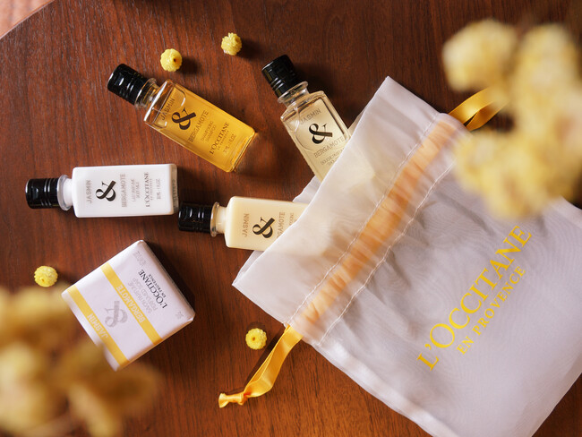 【水戸プラザホテル × L’OCCITANE】ジャスミンの香りに包まれる癒しのご褒美ステイ