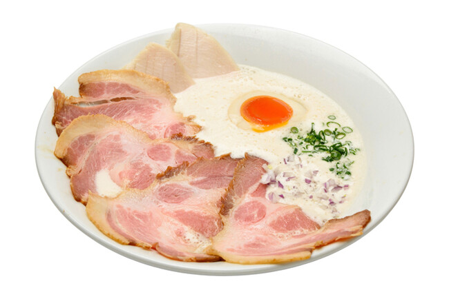 平飼い養鶏場が“本気でつくった”ラーメン店「とりたまファーム」が札幌・清田にオープン！～Wたまご麺×親鳥スープの新感覚・鶏白湯ラーメン～