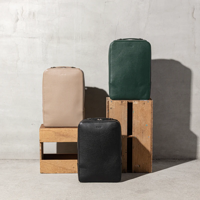 【Makuake達成率990%の”THE Backpack”から新色登場】