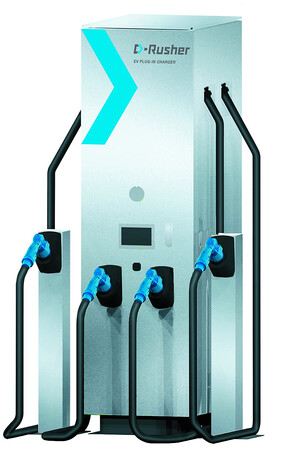 10周年迎える「BICYCLE-E・MOBILITY CITY EXPO 2025」、小池東京都知事ら来賓迎えてEV、インフラ機器の展示 & 講演会・パネルディスカッションを実施