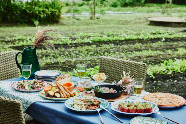 【リゾナーレ那須】グリル屋台が農園に登場し、収穫した野菜をその場で食す究極のブランチ「YATAI to FARM」初開催