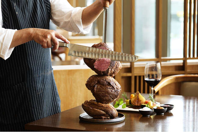 【JWマリオット・ホテル奈良】肉を極める真夏の祭典「バーベキュービュッフェ2025」を2日間限定で開催