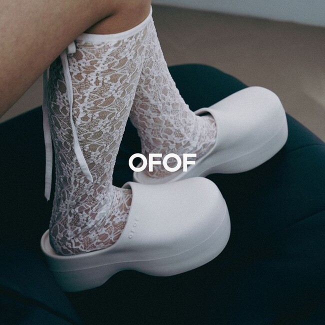 韓国発シューズブランド「OFOF」から、即完売した“PURE SILVER”と“OFF WHITE”が数量限定で待望の再販決定！