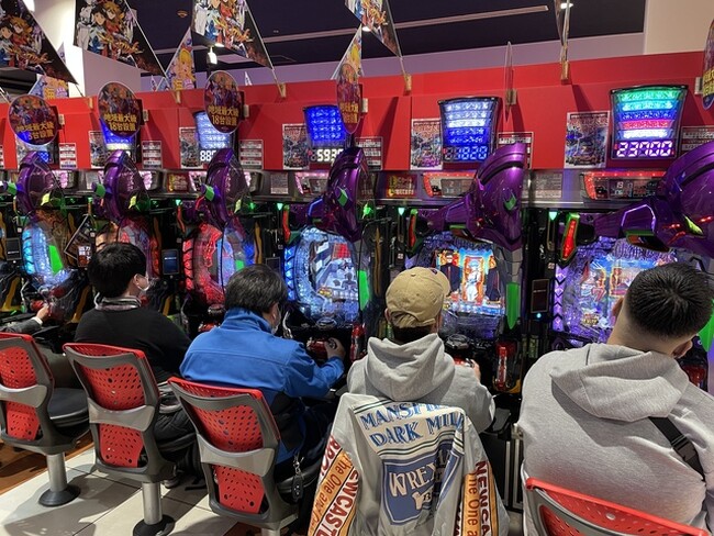 「パチンコホール」経営法人数の減少傾向続く収益確保も道半ば