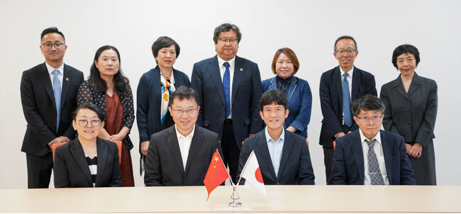上海対外経貿大学との大学院共同学位プログラム（ダブルディグリープログラム）協定を締結