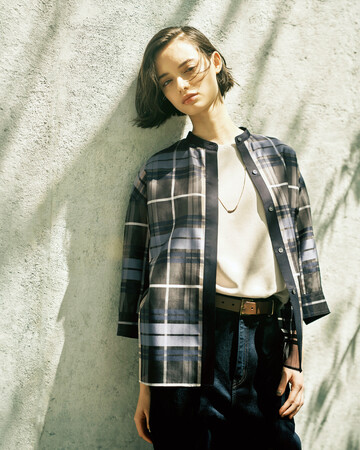 夏の日差しの中でも清涼感を与える！K.T KIYOKO TAKASEのシルク混サマーブラウス