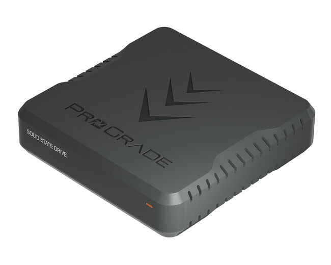 「PG10.5 Pro Mini USB4 SSD」 1TB/2TB/4TBを販売開始