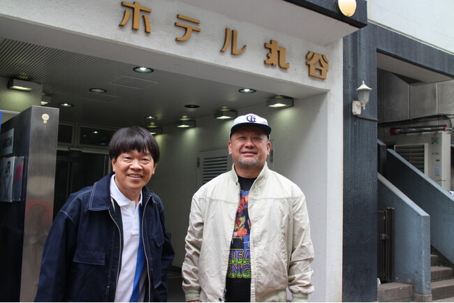 【コメント到着】「ビジホ泊」×「アメトーーク！」コラボが実現！ケンコバと蛍原が東京・上野へ自然体な2人の姿は必見！自由すぎるケンコバにダメ出しも？