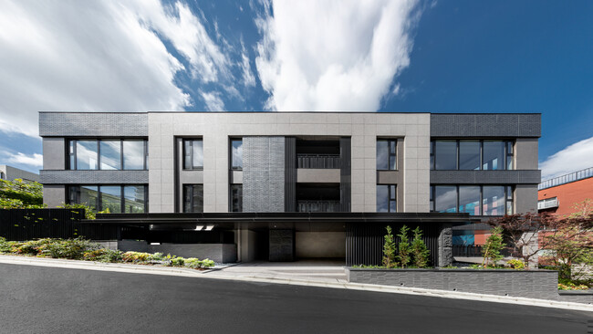 開発案件建物の取得完了に関するお知らせ