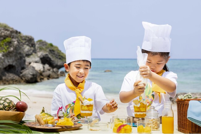 【バンタカフェ】絶景海カフェでパティシエ気分！　トロピカルフルーツを堪能する「まーさんトロピカルフェア」に、キッズプログラムが登場