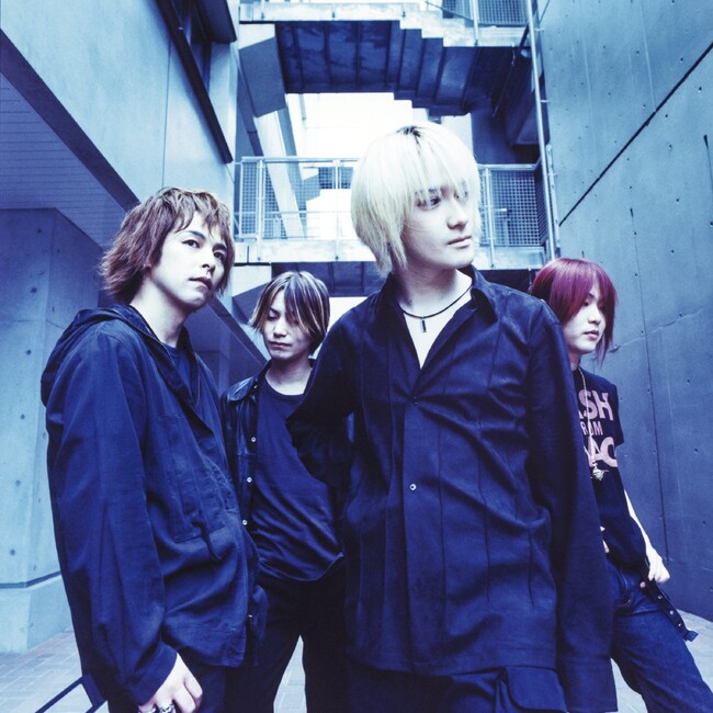 90年代に活躍したヴィジュアル系ロックバンド “Blüe” VAP在籍時作品が主要音楽配信サービスにて配信開始！メンバー選曲のプレイリストも併せて公開！（コメント有）