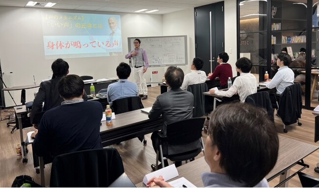 株主総会が集中する6月に向け、経営者のスピーチがステークホルダーに及ぼす影響力についてアンケート調査を実施　～59.8%の社員が、社長のスピーチを残念だと思っている～