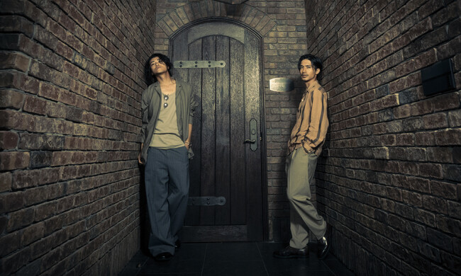 赤西仁×錦戸亮「N/A」、待望のアリーナライブをWOWOWで独占放送・配信！さらに舞台裏に密着したオリジナル番組や過去ライブを合わせて3カ月連続で特集！