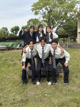 瀬戸田高校 生徒会執行部です! 瀬戸田高校 生徒会執行部です!