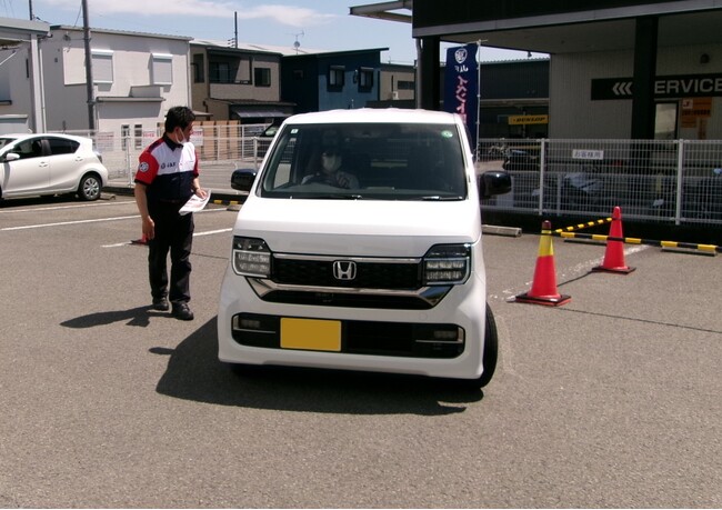 【JAF和歌山】苦手意識解消!「ドライバーズセミナー車庫入れコース」を開催