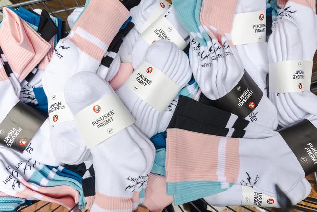 「FRGMT FUKUSKE SOCKS」をコンセプトストア「V.A.」にて限定発売