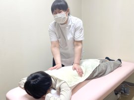 一兎舎ヘルスキーパー制度「いとここち」施術の様子1