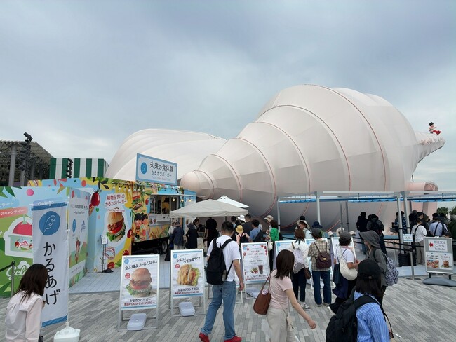 【世界屈指のプラントベース記録誕生】万博「かるカツ」が累計4万食・月間4,000万円突破！