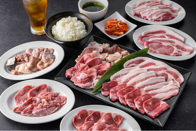 【芸能人御用達の焼肉店・初の食べ放題】和牛ミックスホルモン・神戸ポーク・国産米・食べ放題が「牛恋」池袋店ランチ限定で登場。6月28日～7月27日の期間は通常1,980円のところ特別価格で1,650円！