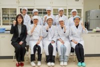 学生たちの力で魅力アップ！ ～大学生・中学生とコラボ～ 関東学院大学栄養学部の学生が考案した献立が中学校給食に。