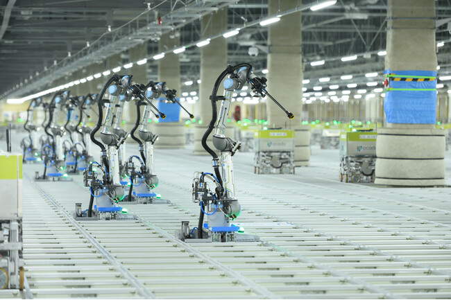 イオンのネット専用スーパー「Green Beans」の誉田CFCに新たなロボティクスソリューションを導入