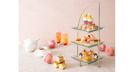 優しい桃の甘さと香りに包まれる、キュートな「桃のアフタヌーンティー」7/14より提供 優しい桃の甘さと香りに包まれる、キュートな「桃のアフタヌーンティー」7/14より提供