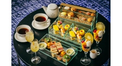 【ヒルトン横浜】真夏の時期にぴったり『マンゴーとトロピカルフルーツのアフタヌーンティー～夏の彩～』7/22より提供(平日限定)