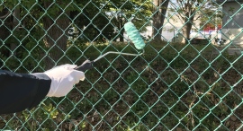 つる性植物の巻きつきを防ぐ塗料『つるピタッと®』新発売