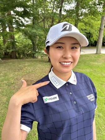 日新堂 女子プロゴルファー大里桃子選手とスポンサー契約を締結