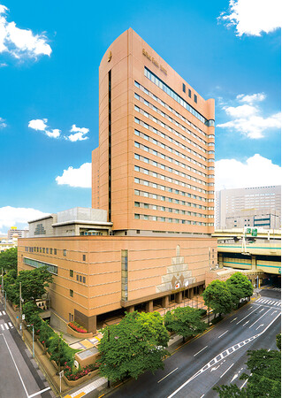 【ロイヤルパークホテル】ふらの和牛など北海道の美味を鉄板焼で堪能する「北海道紀行フェア」を開催