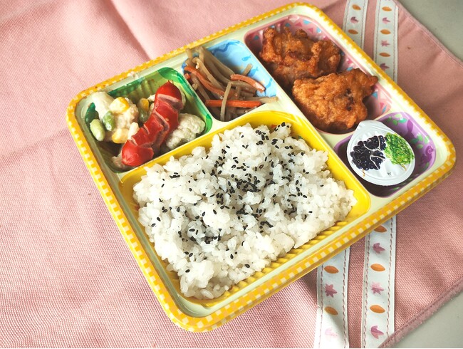 川崎市内のわくわくプラザで、学校夏季休業期間中の昼食提供サービスを実施します!
