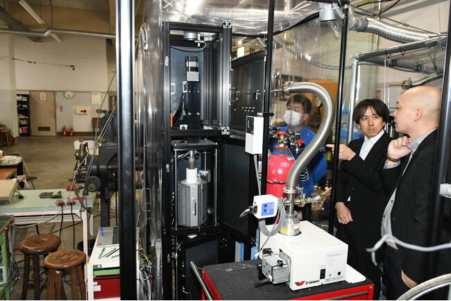 当社と九州工業大学で共同開発中「高温水素対応クリープ試験機」の福岡県支援事業採択について