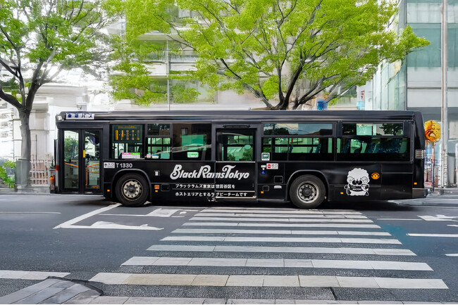 東急バス×BlackRamsTokyo ラッピングバス運行開始のお知らせ