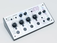 ゲーム配信者グループ「三人称」とのコラボのゲーミング・ミキサー登場