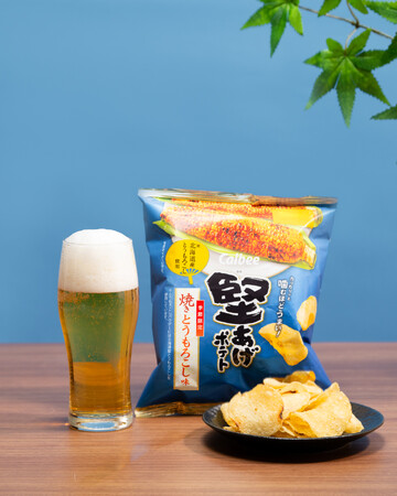 「堅あげポテト応援部」で選ばれた“夏の味”を商品化！北海道産とうもろこしを使用※し、素材の甘みとバター醤油の香ばしさが楽しめる『堅あげポテト 焼きとうもろこし味』