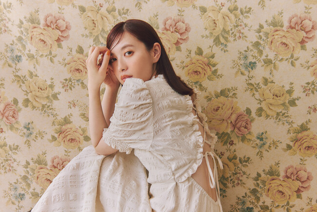 【COCO DEAL】7/4（火）宮田聡子が着こなす、ヴィンテージムード漂う初秋カタログvol.1を公開